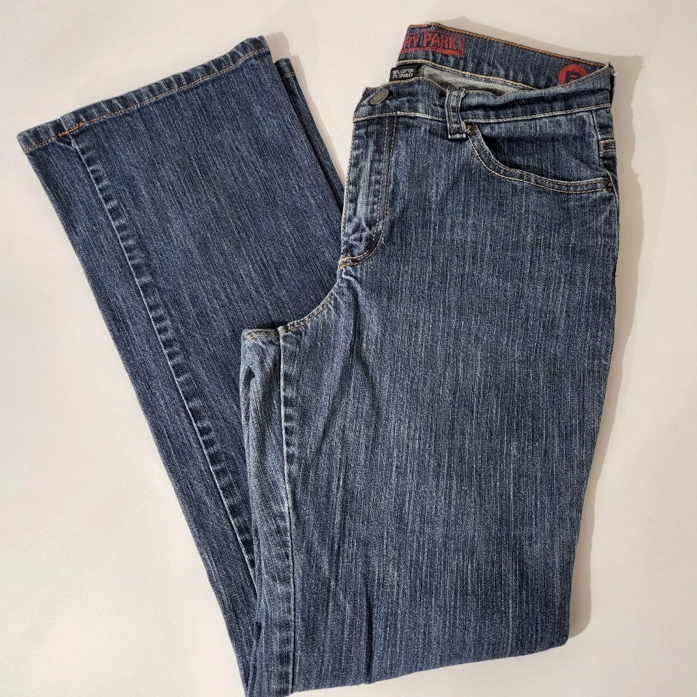 Battery Park Bootcut Jeans Size 6